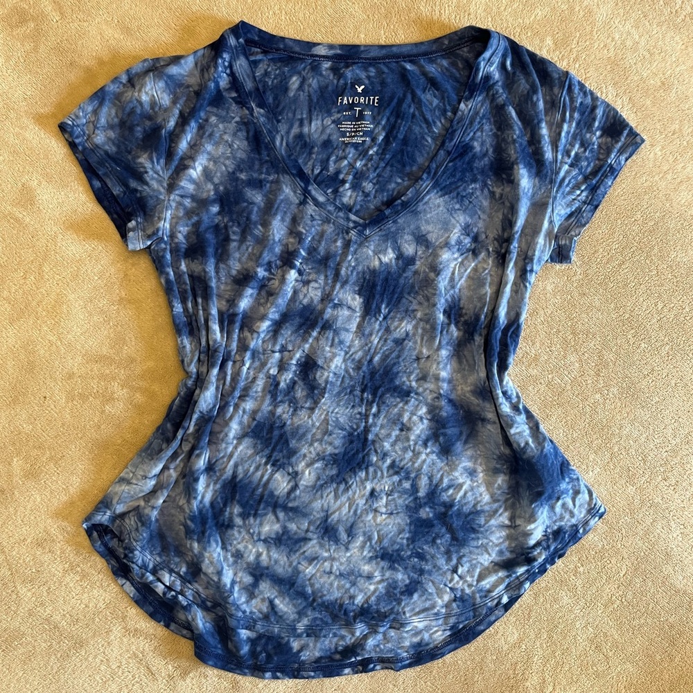 American eagle T-shirt